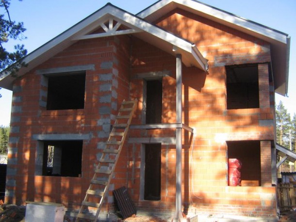Строительство теплого дома из керамических блоков Porotherm